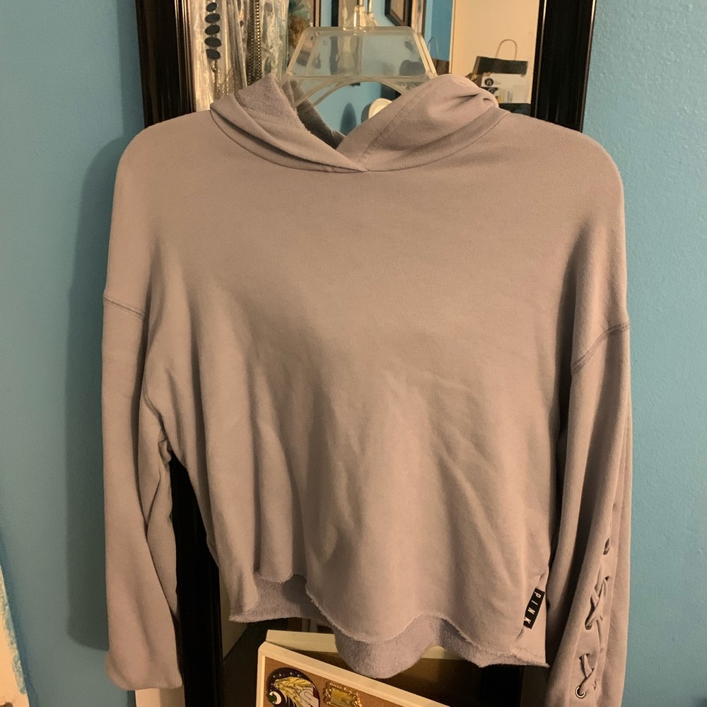 VS Pink Cropped Hoodie